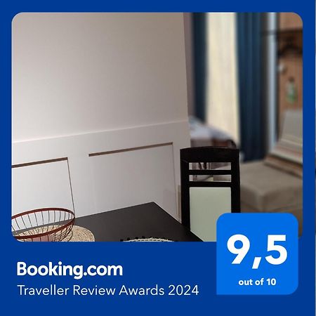 Miro Guesthouse Тиват Екстериор снимка