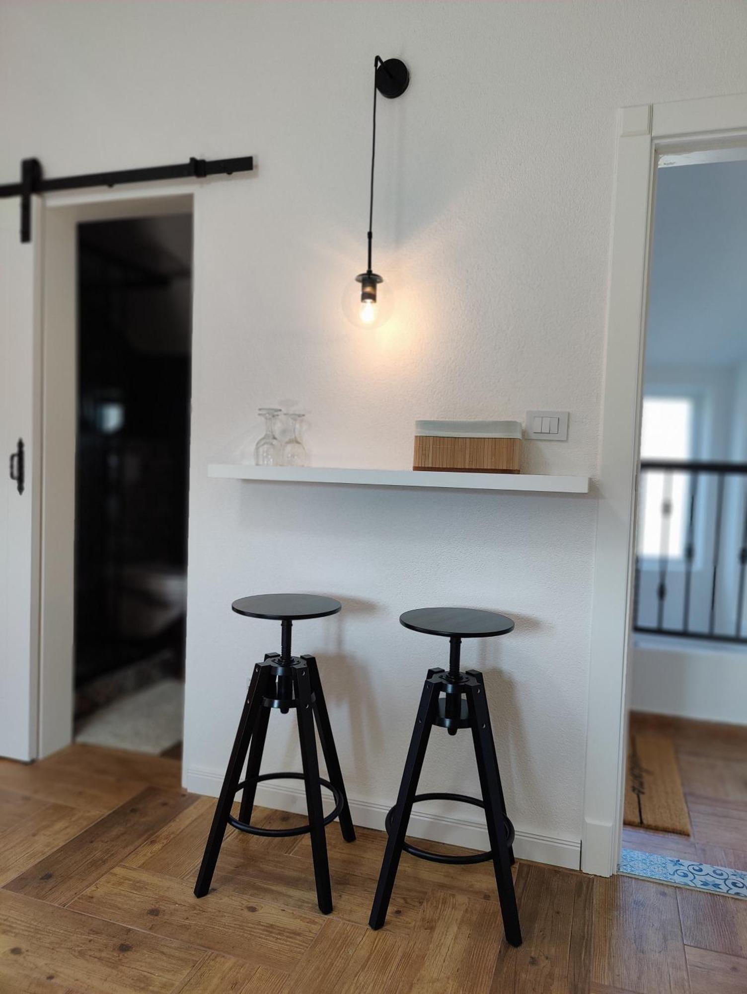 Miro Guesthouse Тиват Екстериор снимка