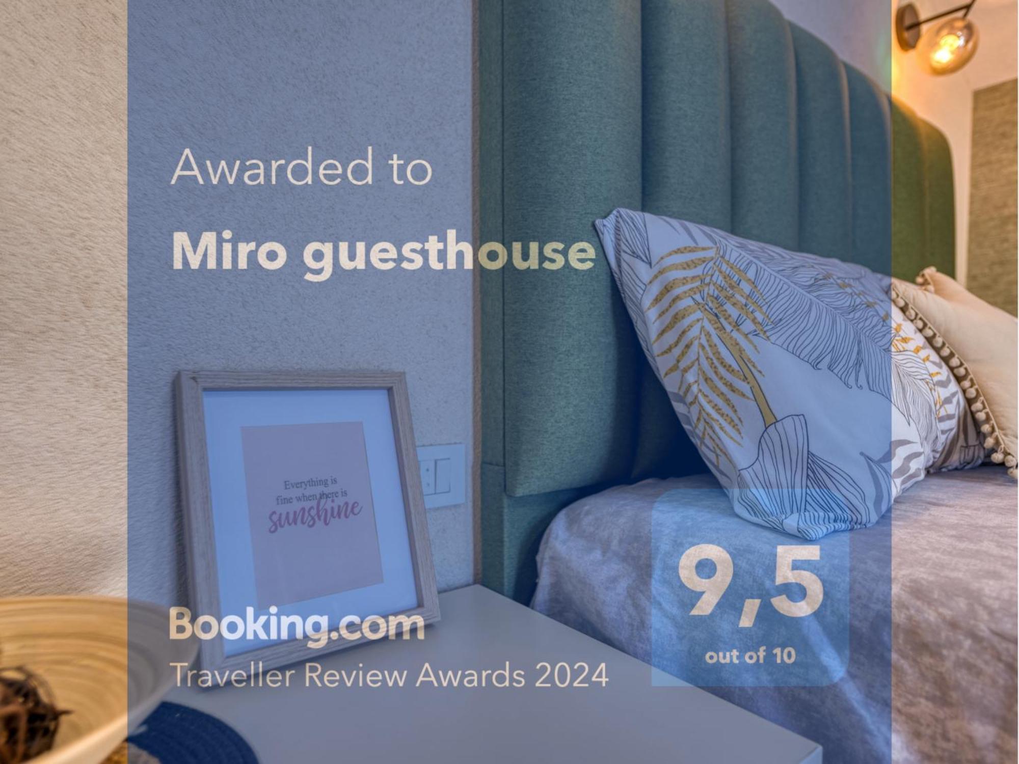 Miro Guesthouse Тиват Екстериор снимка